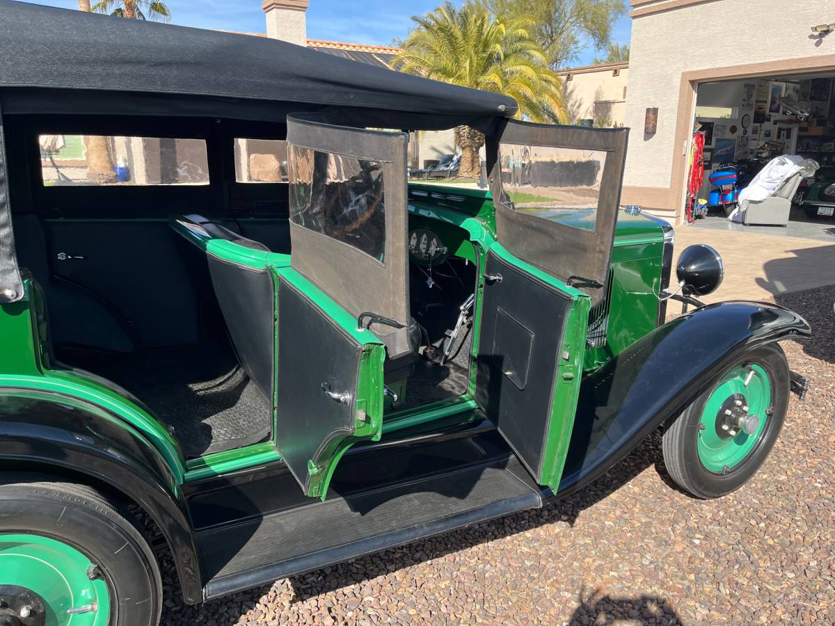 Chevrolet-1929-green-12