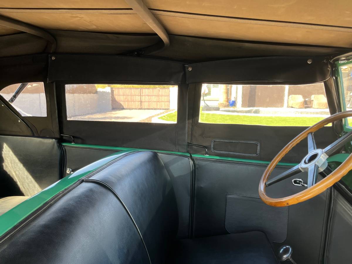 Chevrolet-1929-green-13