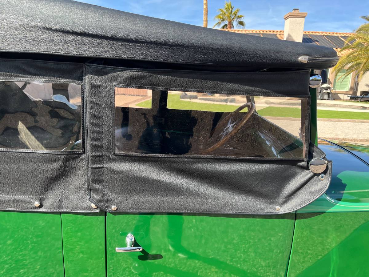 Chevrolet-1929-green-17