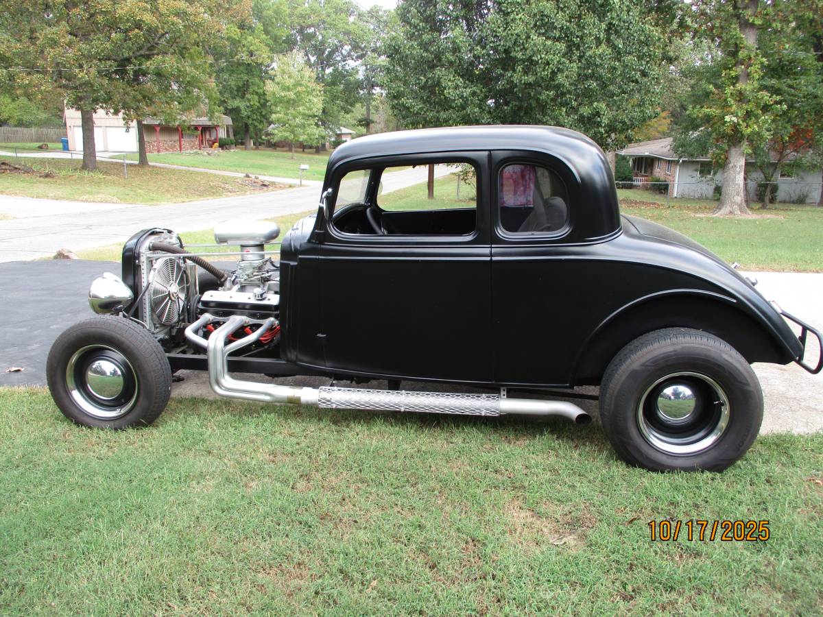 Chevrolet-1934-black-2
