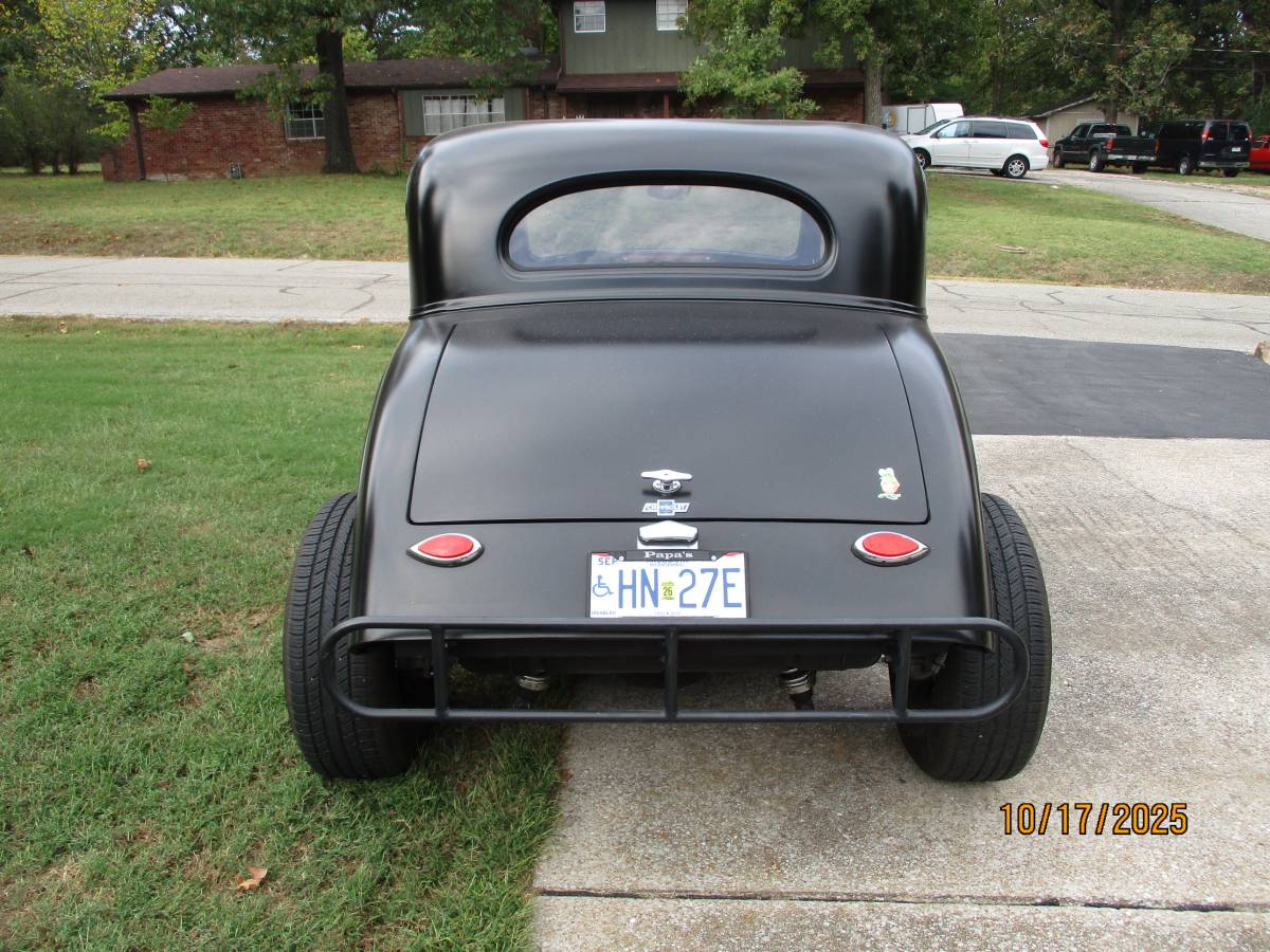 Chevrolet-1934-black-3