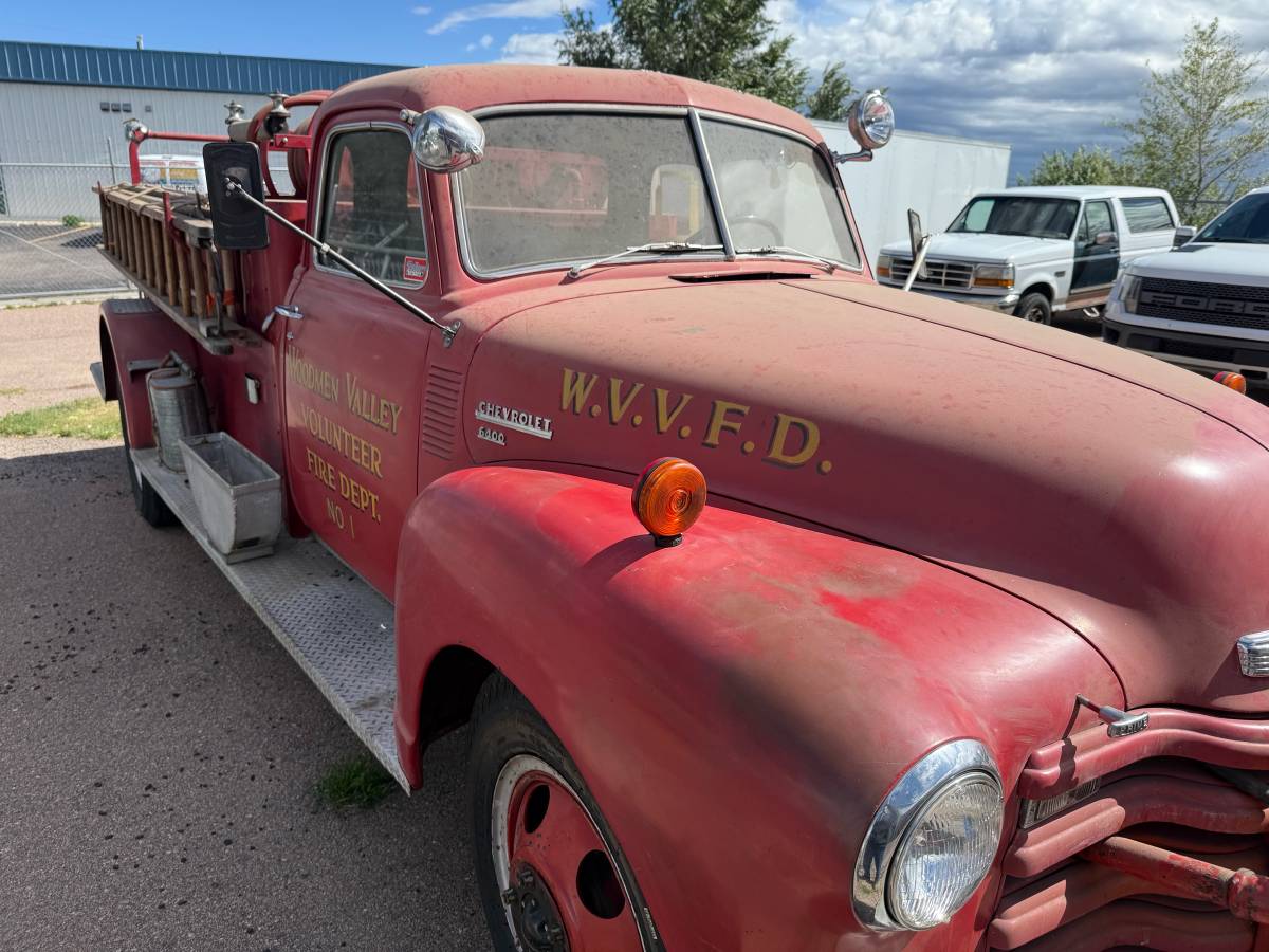 Chevrolet-1949-red-1