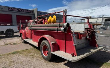 Chevrolet-1949-red-4