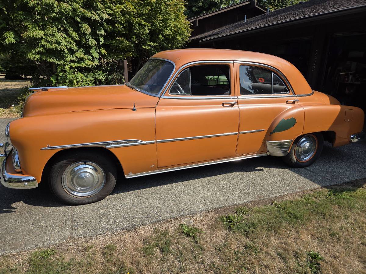 Chevrolet-1951-orange-2