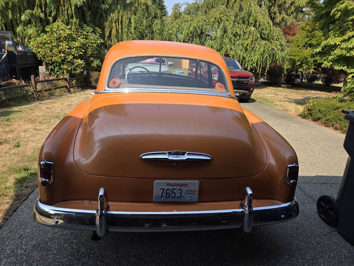 Chevrolet-1951-orange-3