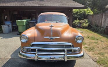 Chevrolet-1951-orange