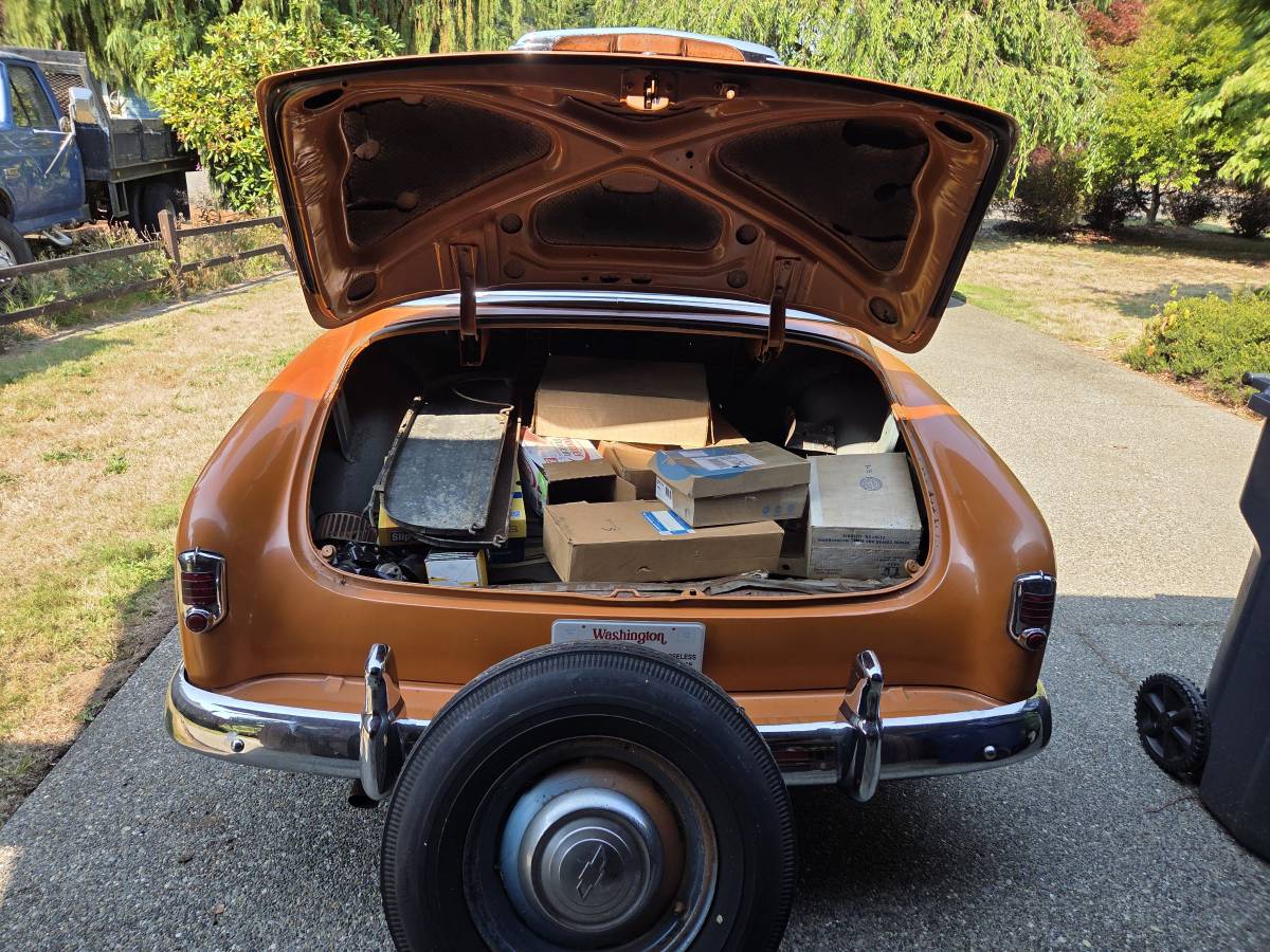 Chevrolet-1951-orange-7