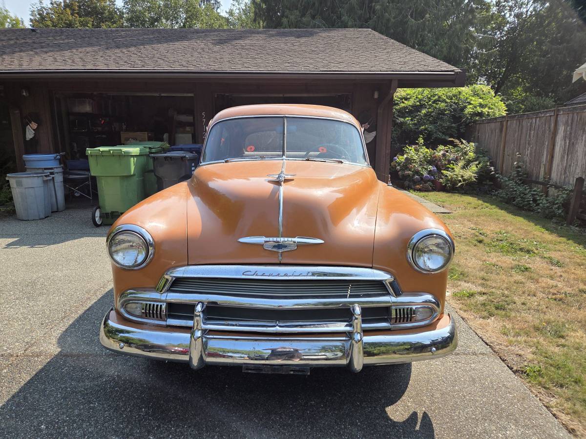 Chevrolet-1951-orange