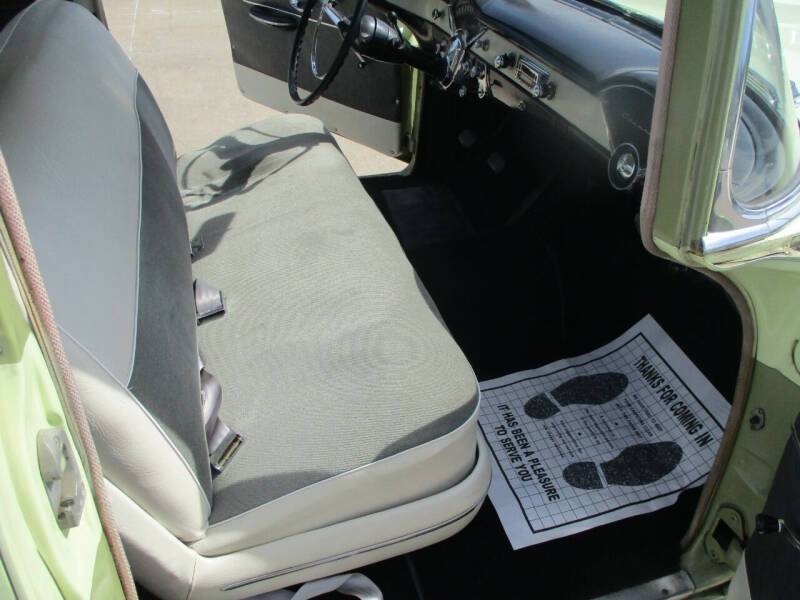 Chevrolet-1956-green-12