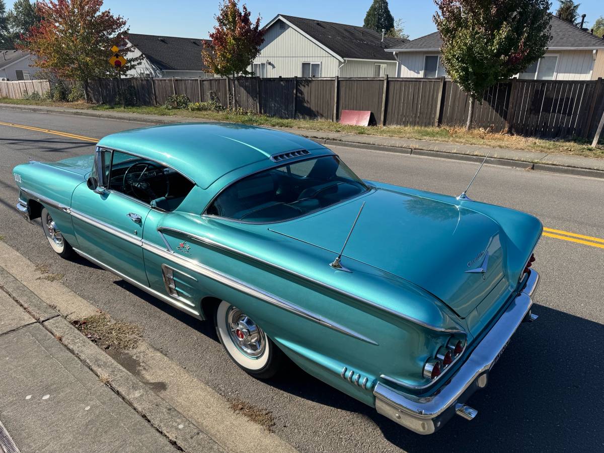 Chevrolet-1958-green-9