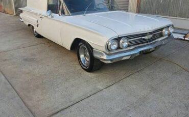 Chevrolet-1960-white-7