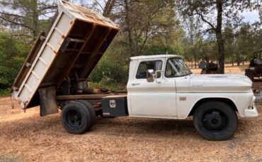 Chevrolet-1961-white-1