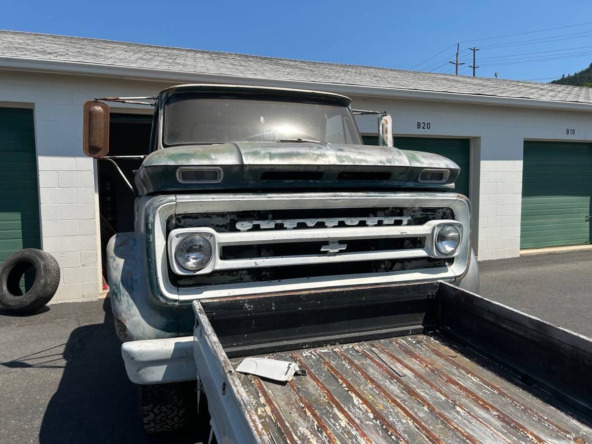 Chevrolet-1965-green-7