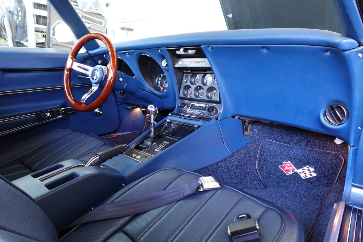 Chevrolet-1968-blue-7