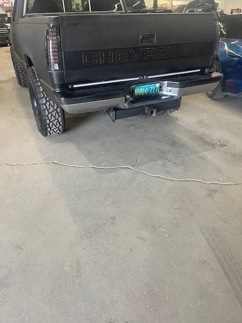 Chevrolet-1990-black-1