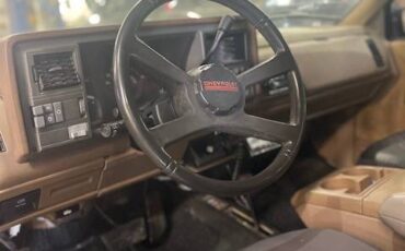 Chevrolet-1990-black-11