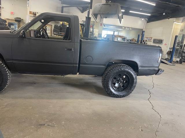 Chevrolet-1990-black-2