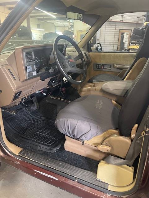 Chevrolet-1990-black-6