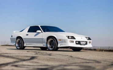 Chevrolet-1991-white-3