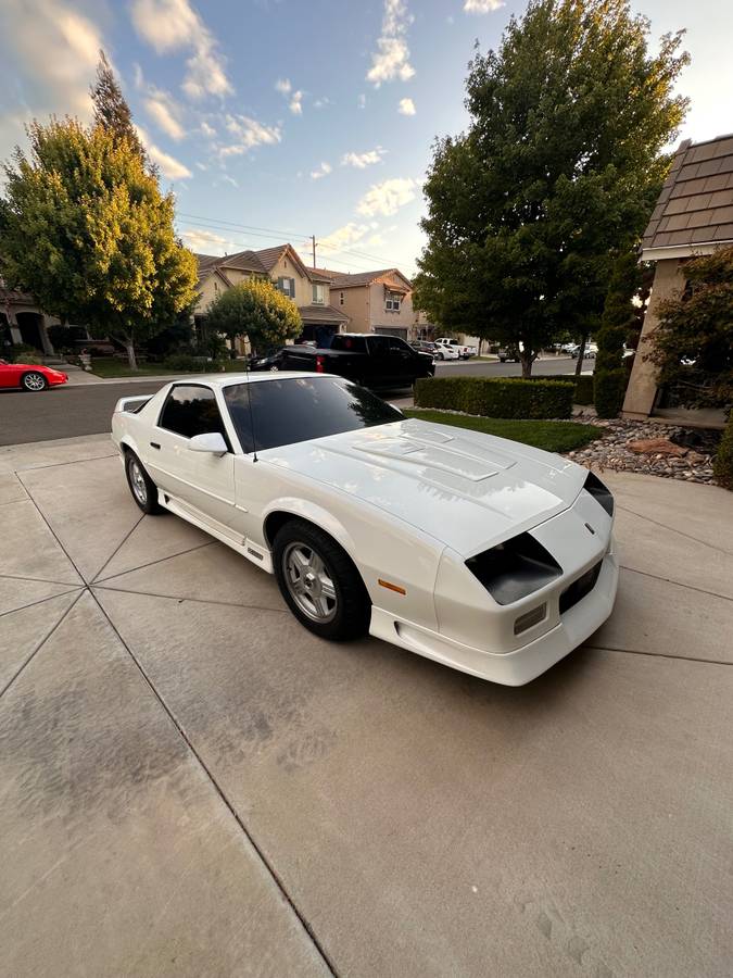 Chevrolet-1991-white-7