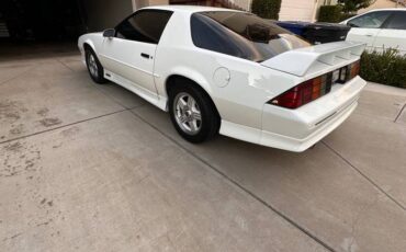 Chevrolet-1991-white-9