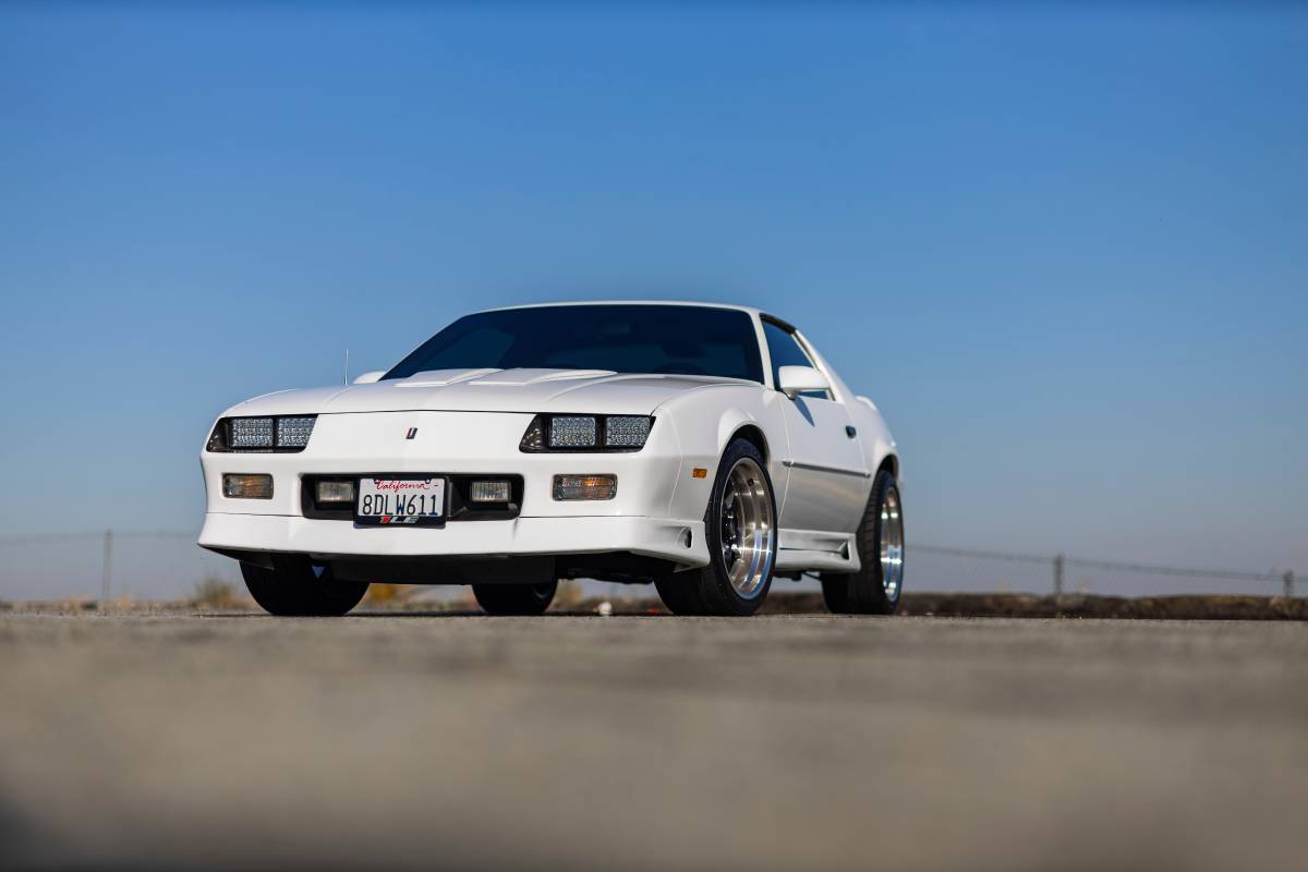 Chevrolet-1991-white
