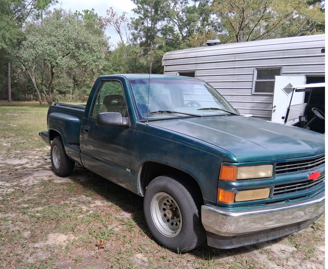 Chevrolet-1996-green-3