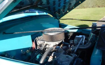 Chevrolet-2-door-sedan-1940-custom-4