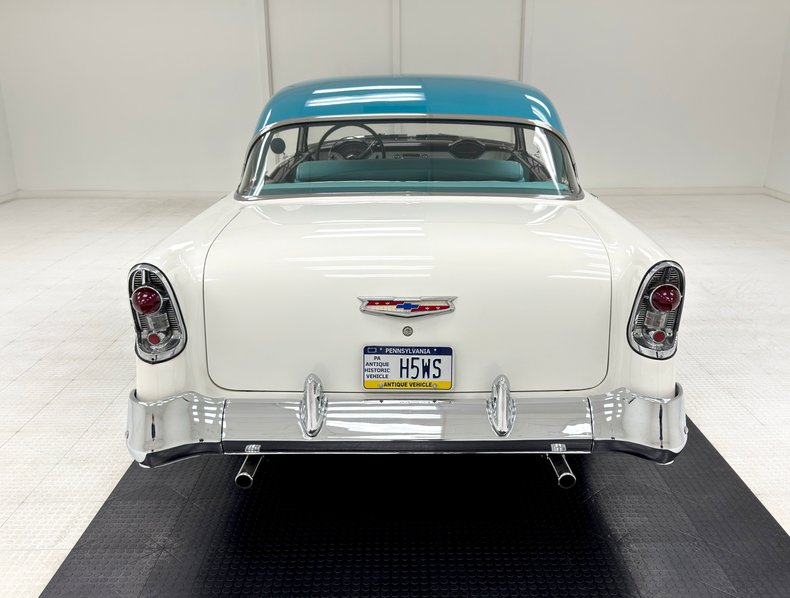 Chevrolet-210-1956-India-Ivory-Turquoise-19