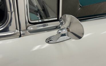 Chevrolet-210-1956-India-Ivory-Turquoise-30