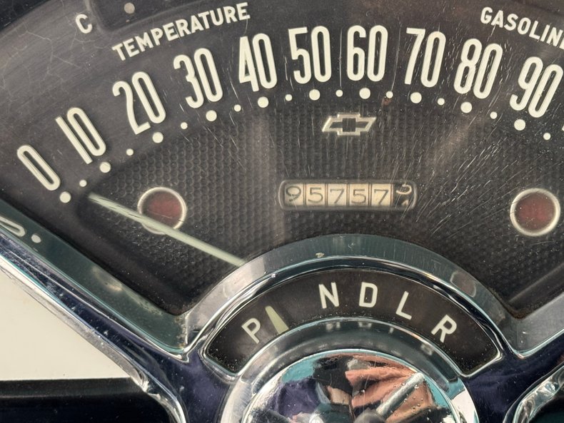 Chevrolet-210-1956-India-Ivory-Turquoise-44