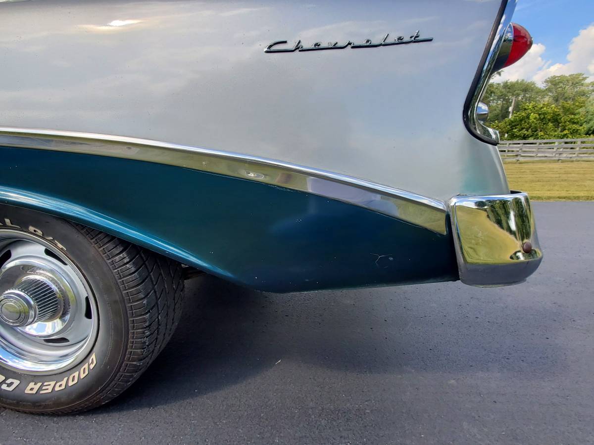 Chevrolet-210-1956-green-10