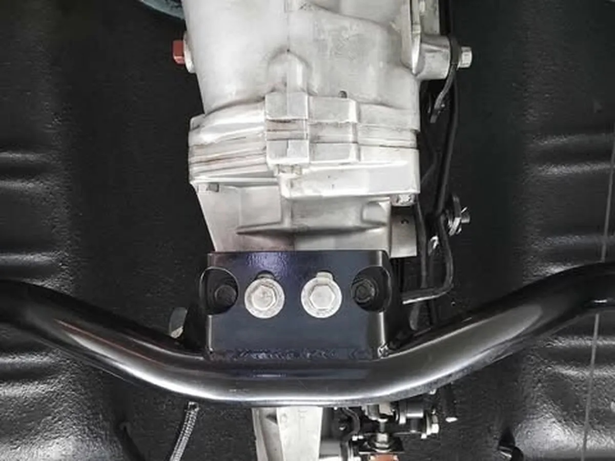 Chevrolet-210-1957-Turquoise-amp-White-Light-Blue-amp-White-1