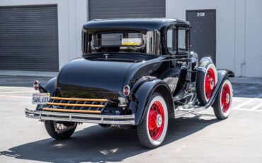 Chevrolet-3-window-coupe-1931-1