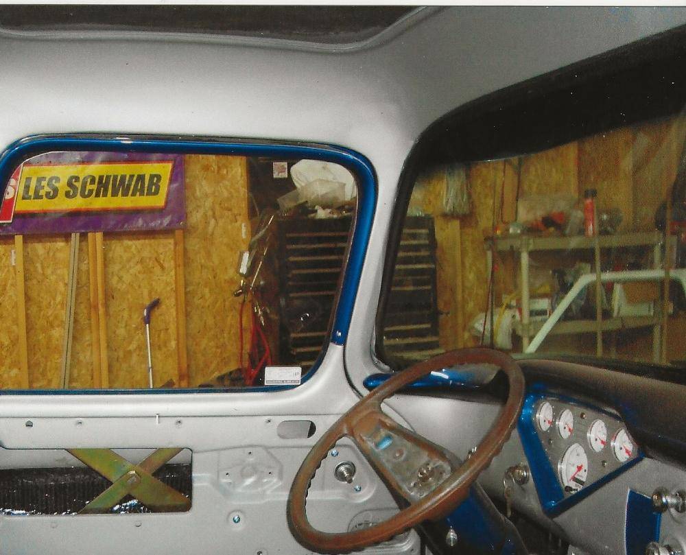 Chevrolet-3100-12-ton-1955-blue-10