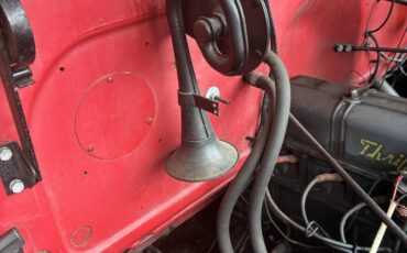 Chevrolet-3100-1947-Red-Brown-11