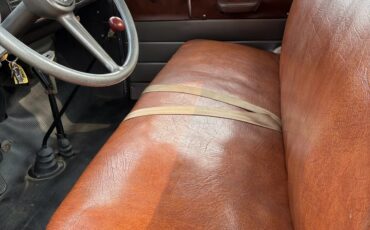 Chevrolet-3100-1947-Red-Brown-2