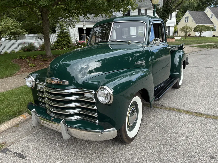 Chevrolet-3100-1951-Dark-Green-Tan-1