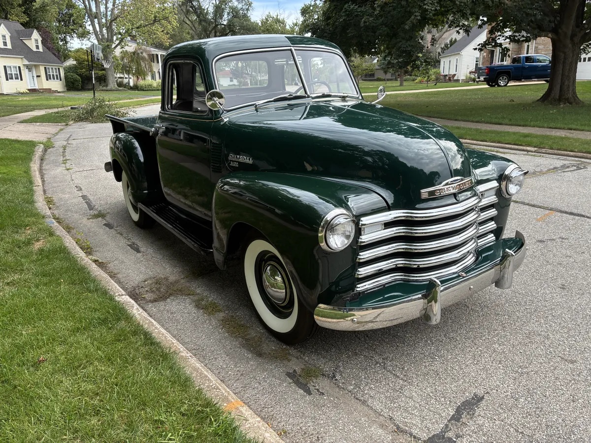 Chevrolet-3100-1951-Dark-Green-Tan-14