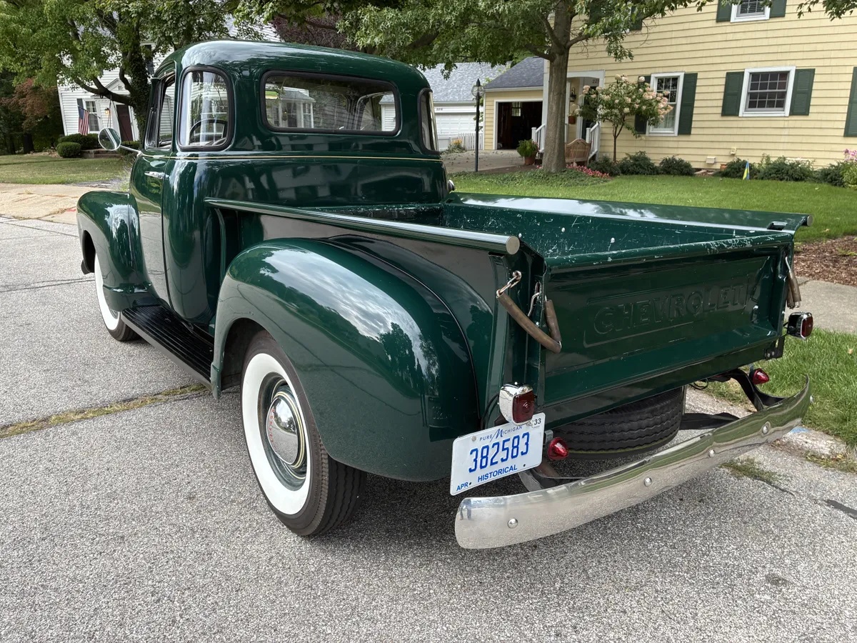 Chevrolet-3100-1951-Dark-Green-Tan-16