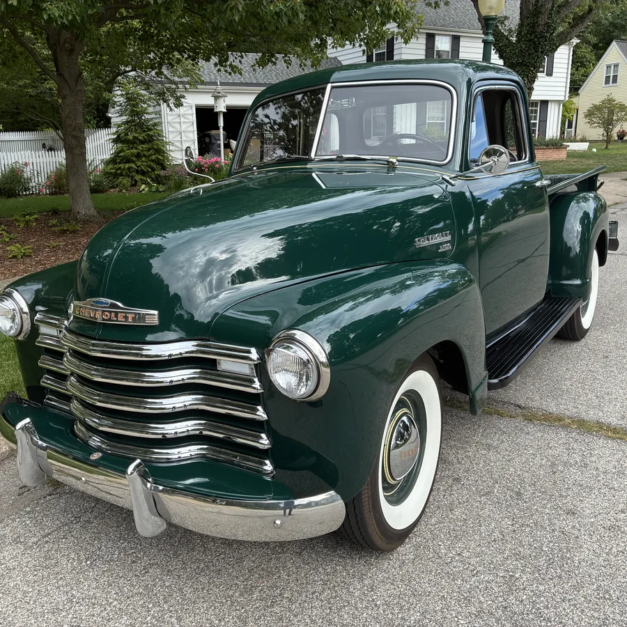 Chevrolet-3100-1951-Dark-Green-Tan-2