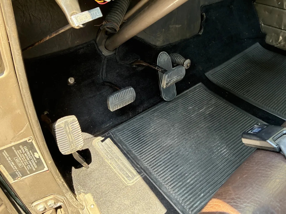 Chevrolet-3100-1951-Dark-Green-Tan-5