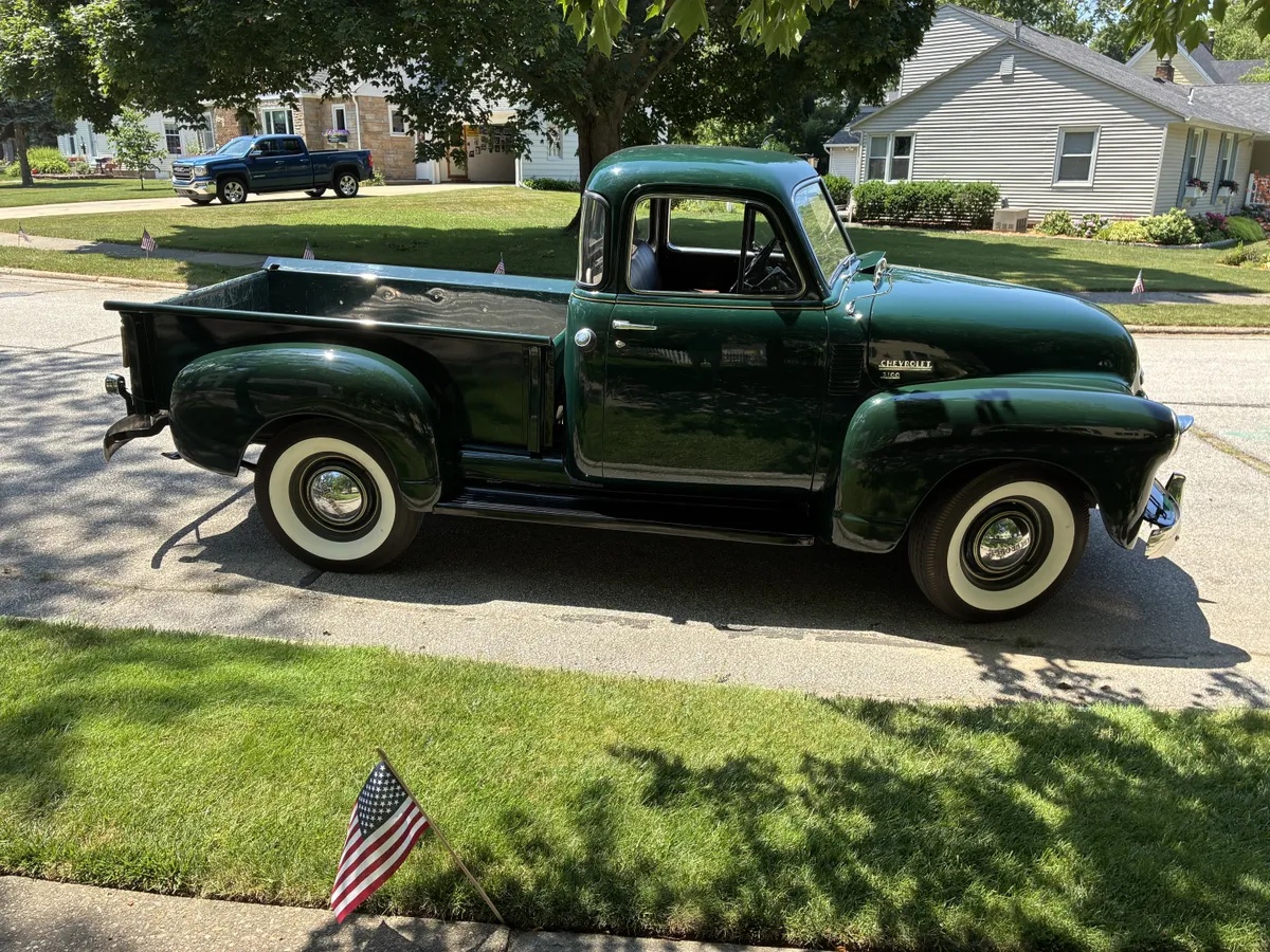 Chevrolet-3100-1951-Dark-Green-Tan-7