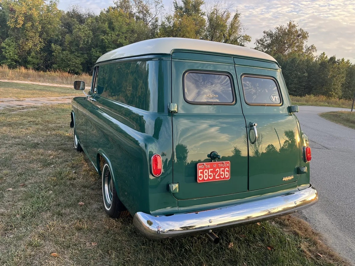 Chevrolet-3100-1956-Green-Grey-12
