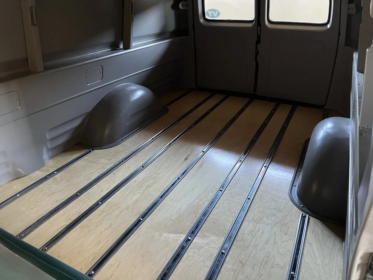 Chevrolet-3100-1956-Green-Grey-5