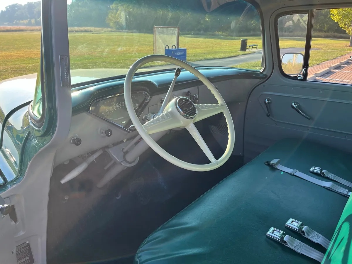 Chevrolet-3100-1956-Green-Grey-8
