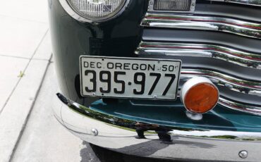 Chevrolet-3100-5-window-pickup-1950-green-10