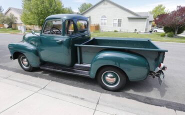 Chevrolet-3100-5-window-pickup-1950-green-4