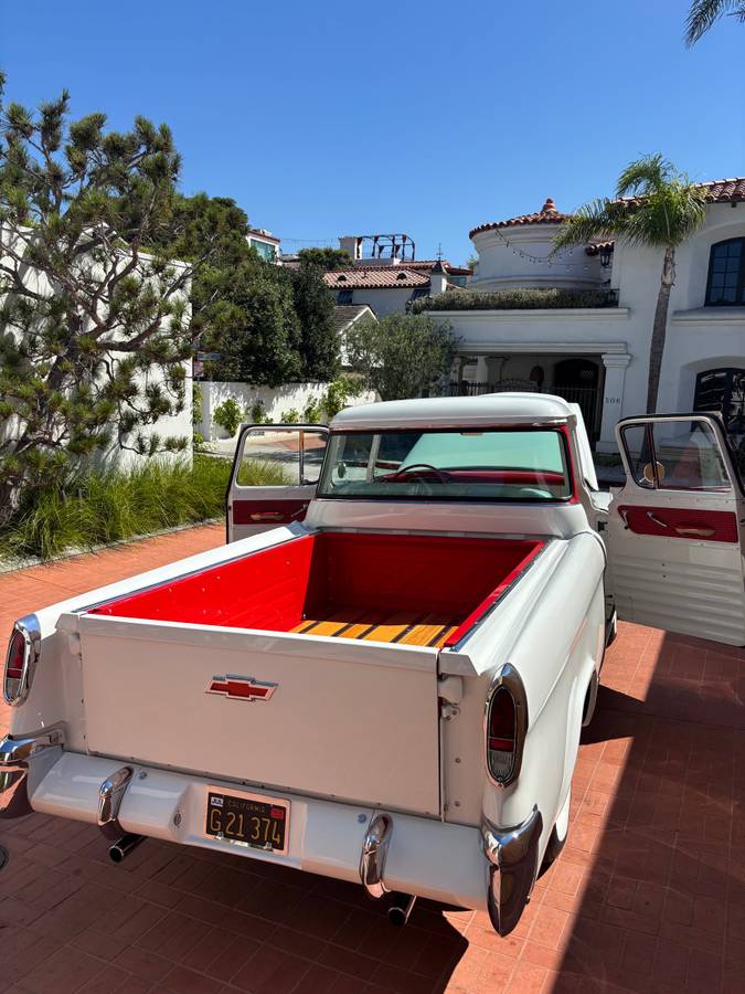 Chevrolet-3100-cameo-1955-13