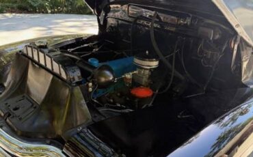 Chevrolet-3100-five-window-1953-black-2